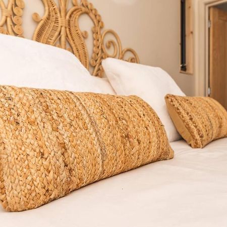 Gingerbread Lodge Торкі Екстер'єр фото
