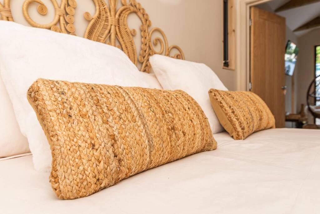 Gingerbread Lodge Торкі Екстер'єр фото